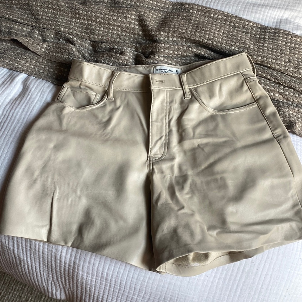 Abercrombie & Fitch vegan leather dad shorts